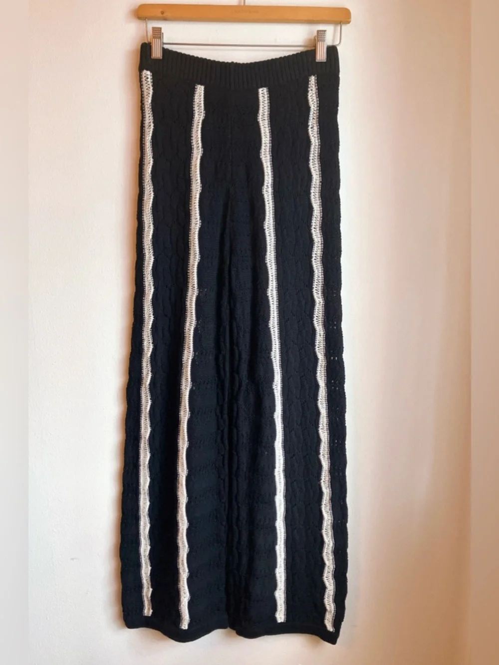 Central Park West High-Rise Wide-Leg Crochet-Knit Pants Novelty Stitch Small NWT - Picture 2 of 15